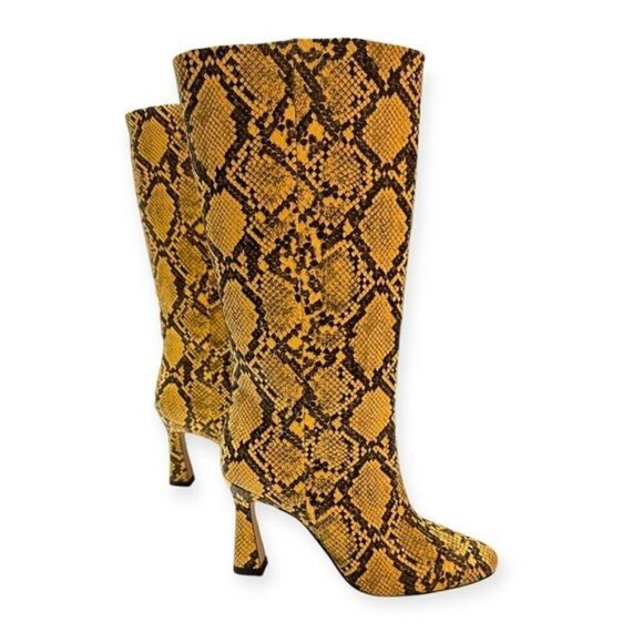 NIB Chelsea Paris Queen Boots, Yellow Snake Print, Size 37EU - Picture 1 of 15